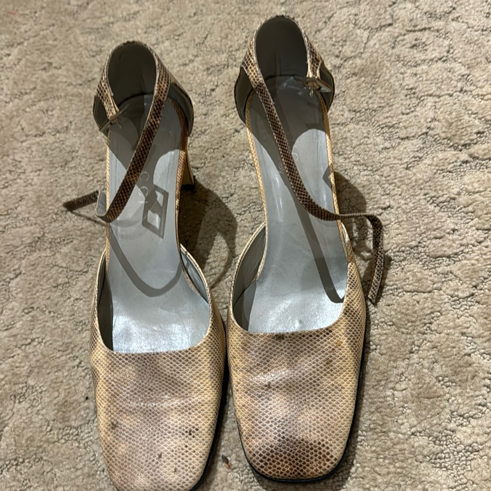 Gucci lizard shoes